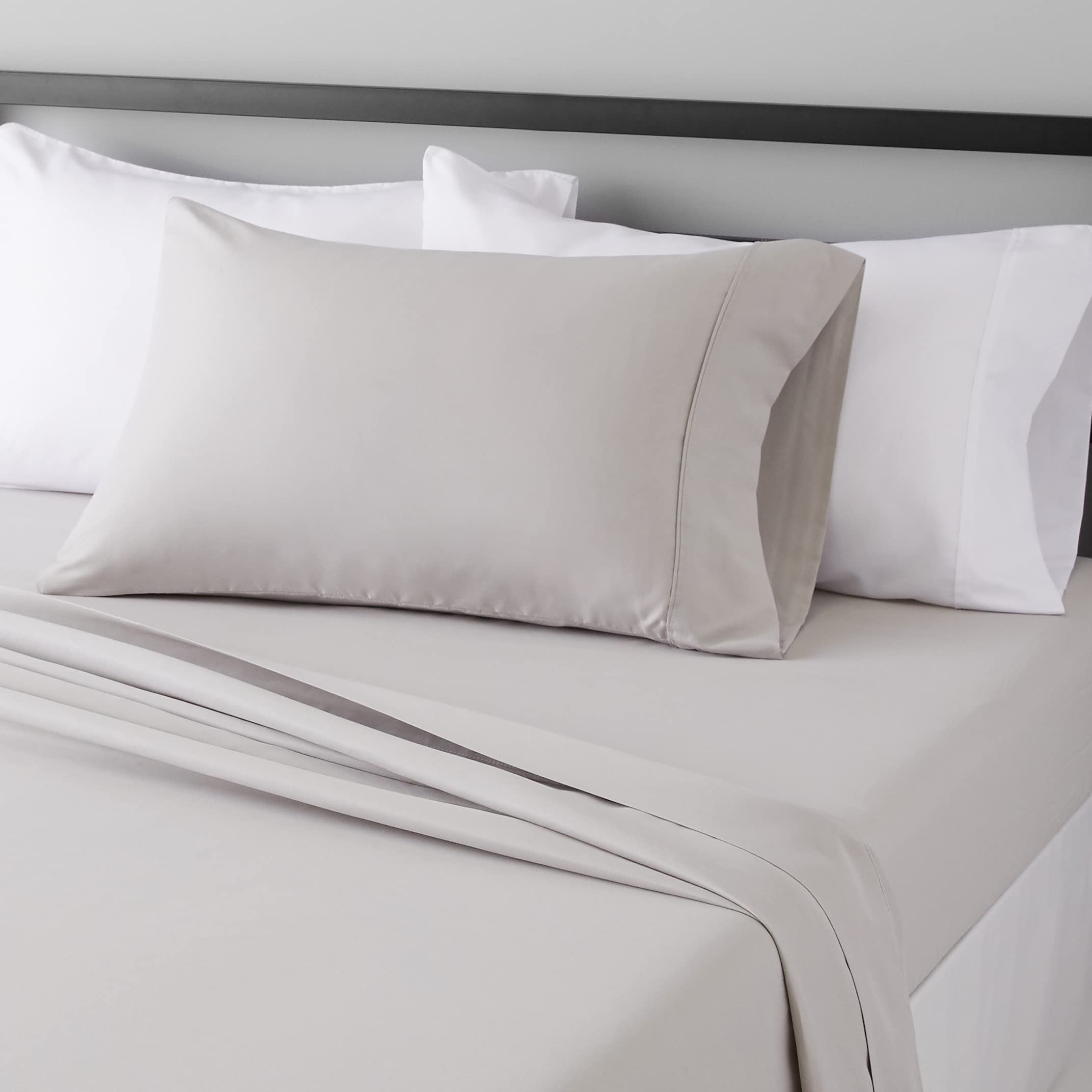 Amazon Basics Lightweight Super Soft Easy Care Wrinkle Free Breathable Brushed Microfiber 3-Piece Bed Sheet Set with 14-Inch Deep Pockets, Twin, Beige, Solid