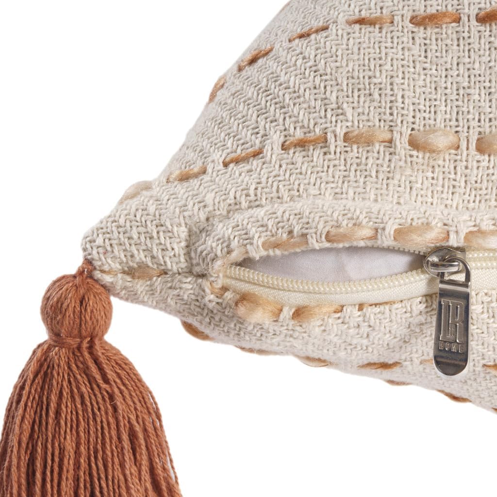 20" White Cotton Pillow with Tassels Edges