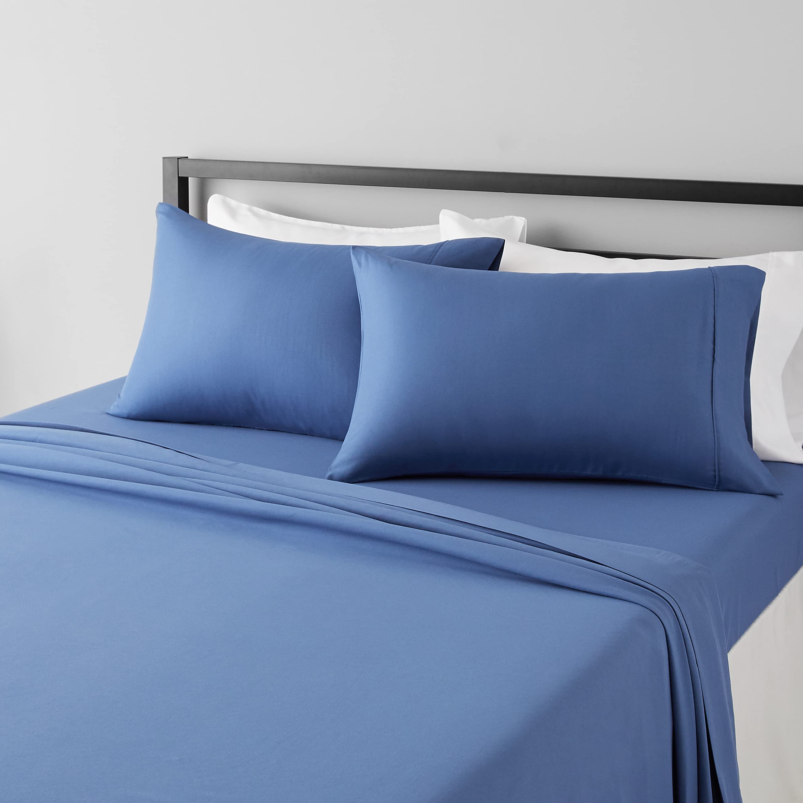 Amazon Basics Lightweight Super Soft Easy Care Wrinkle Free Breathable Brushed Microfiber 3-Piece Bed Sheet Set with 14-Inch Deep Pockets, Twin, Beige, Solid