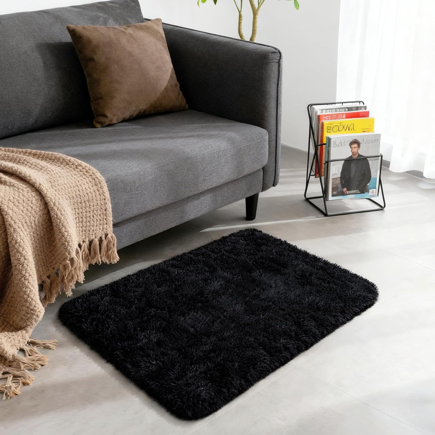 Merelax Soft Modern Indoor Shaggy Area Rug for Bedroom Livingroom Dorm Kids Room Home Decorative, Non-Slip Plush Fluffy Furry Fur Rugs Comfy Nursery Accent Floor Carpet 2x3 Feet, Black