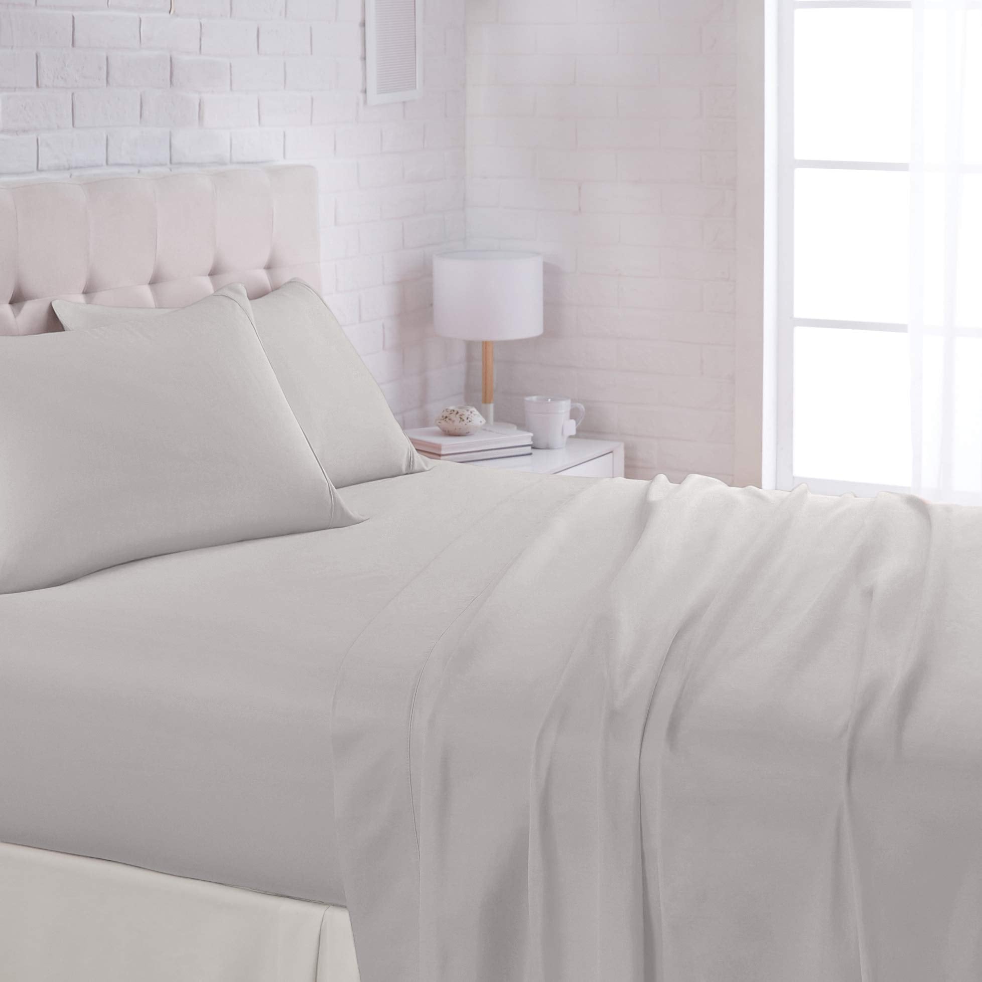 Amazon Basics Lightweight Super Soft Easy Care Wrinkle Free Breathable Brushed Microfiber 3-Piece Bed Sheet Set with 14-Inch Deep Pockets, Twin, Beige, Solid