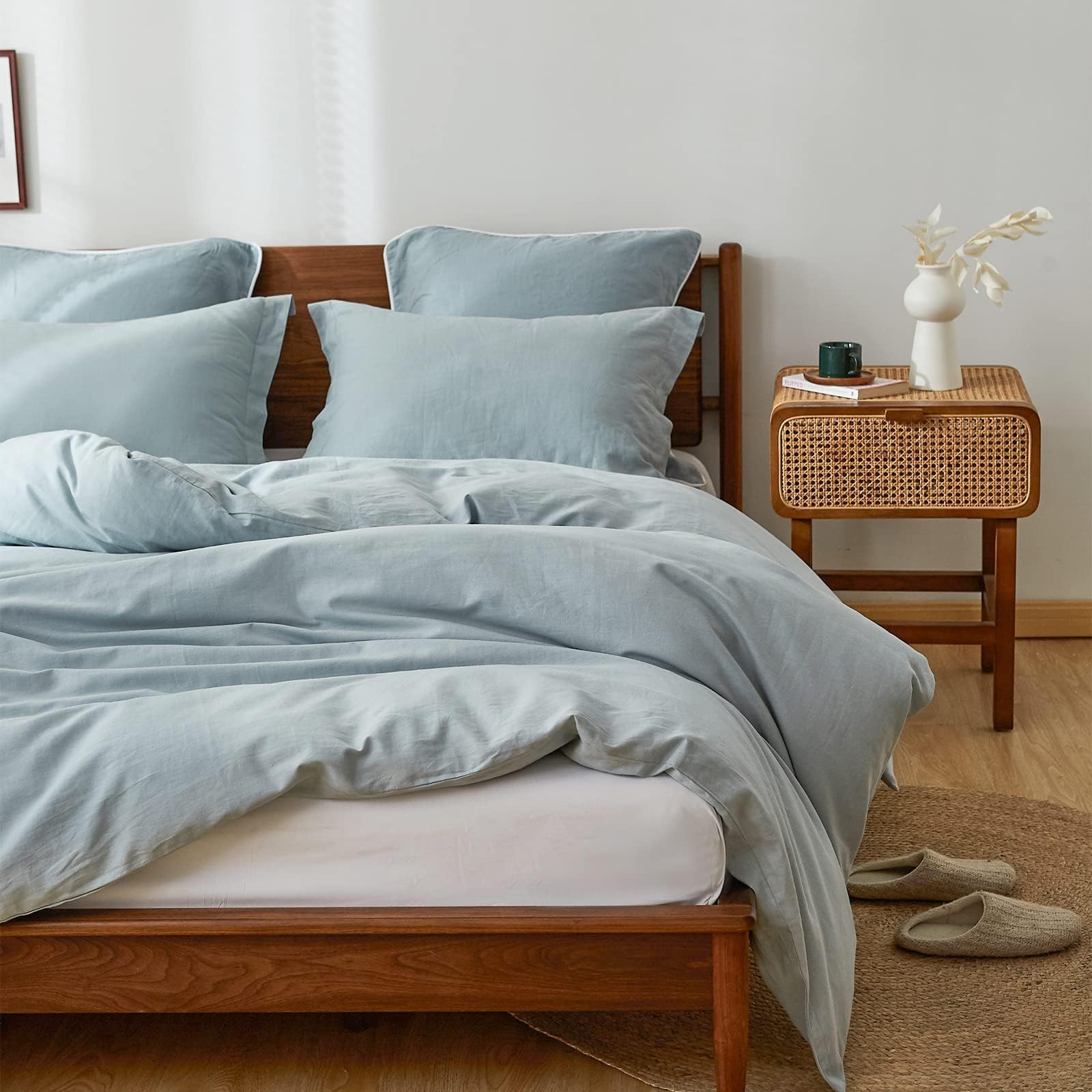 Simple&Opulence 100% Linen Euro Sham Pillow Covers Belgian Flax-Set of 2, Decorative Pillow Cover with Tassels, Boho Shabby Chic Style for Couch/Bed, Natural Linen, 26" x 26"