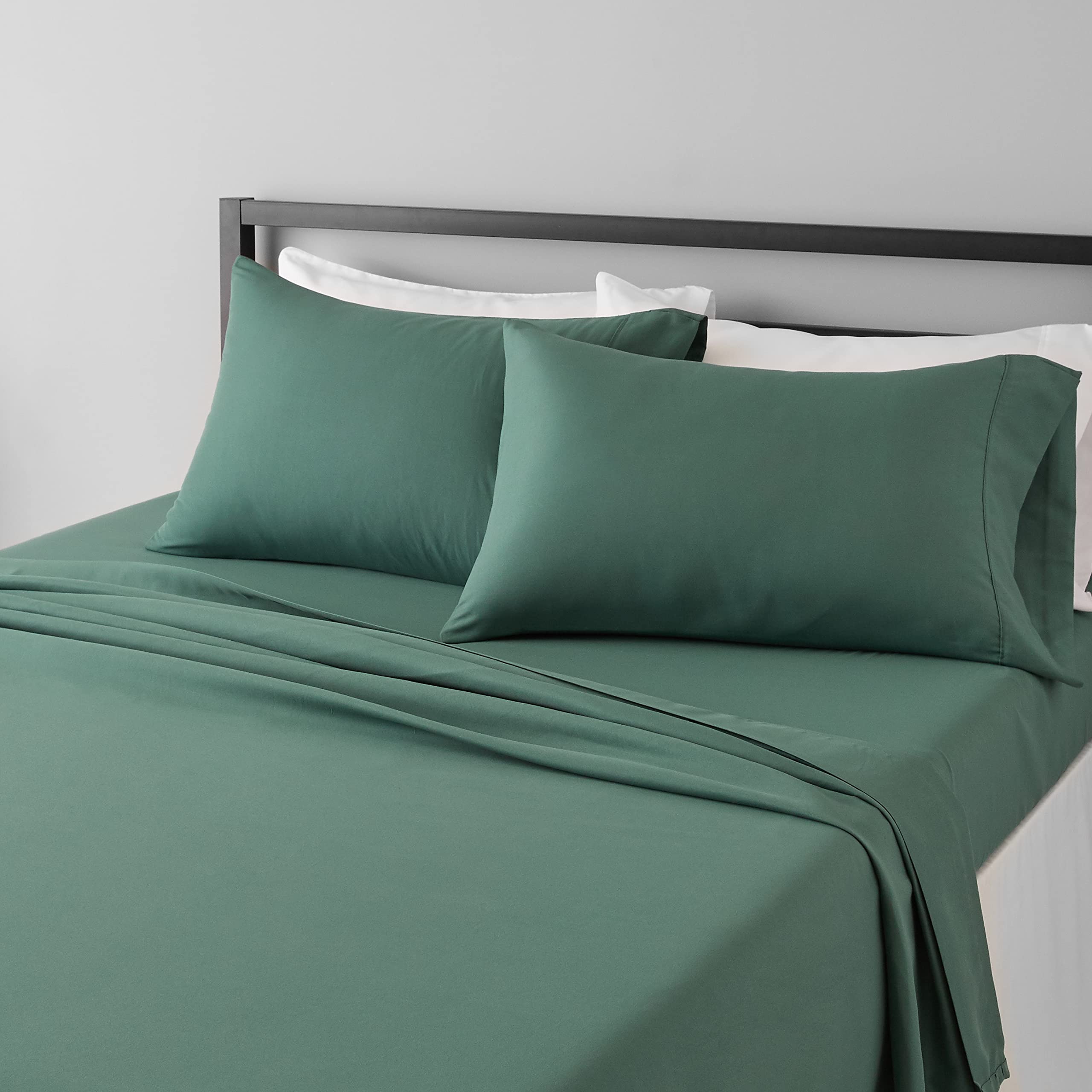 Amazon Basics Lightweight Super Soft Easy Care Wrinkle Free Breathable Brushed Microfiber 3-Piece Bed Sheet Set with 14-Inch Deep Pockets, Twin, Beige, Solid