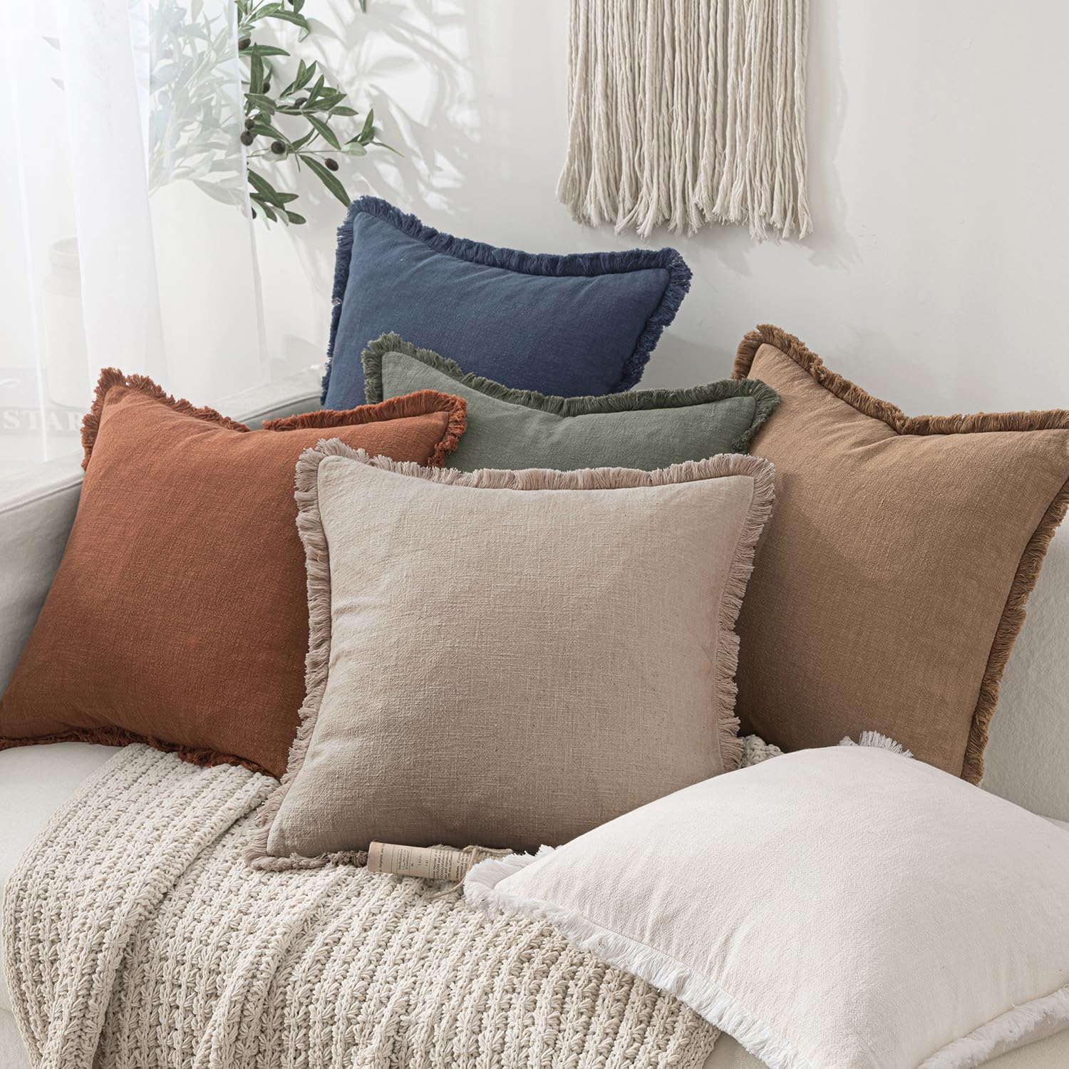 MIULEE Decorative Throw Pillow Covers Neutral Linen Fringe Throw Pillows Set of 2 Natural Linen Boho Farmhouse Cushion Covers with Tassels for Couch Sofa Bed Spring Home Decor 28x28 Inch