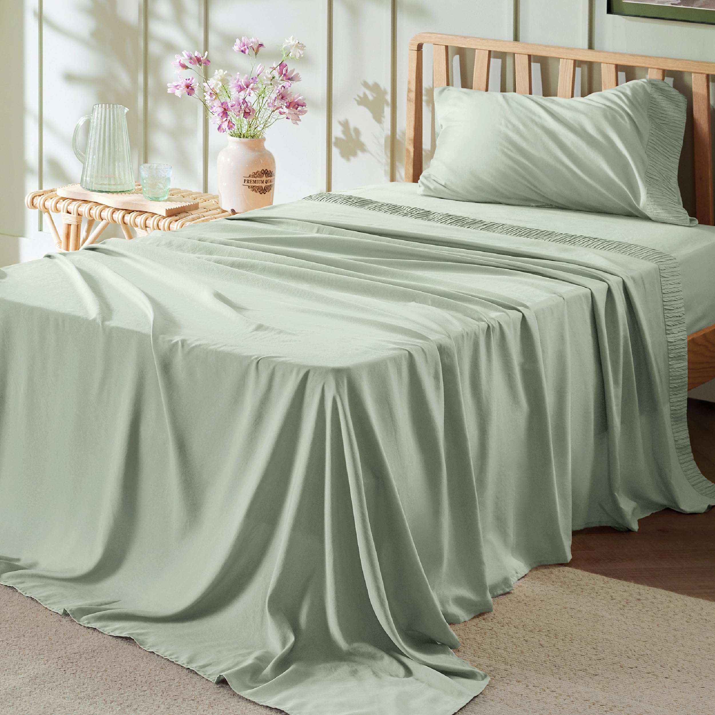 Bedsure King Size Sheets Set - 4 Pieces Soft King Sheets - Breathable & Cooling - Hotel Luxury - Easy Care Polyester Microfiber Bedding for Kids, Women, Men, Linen