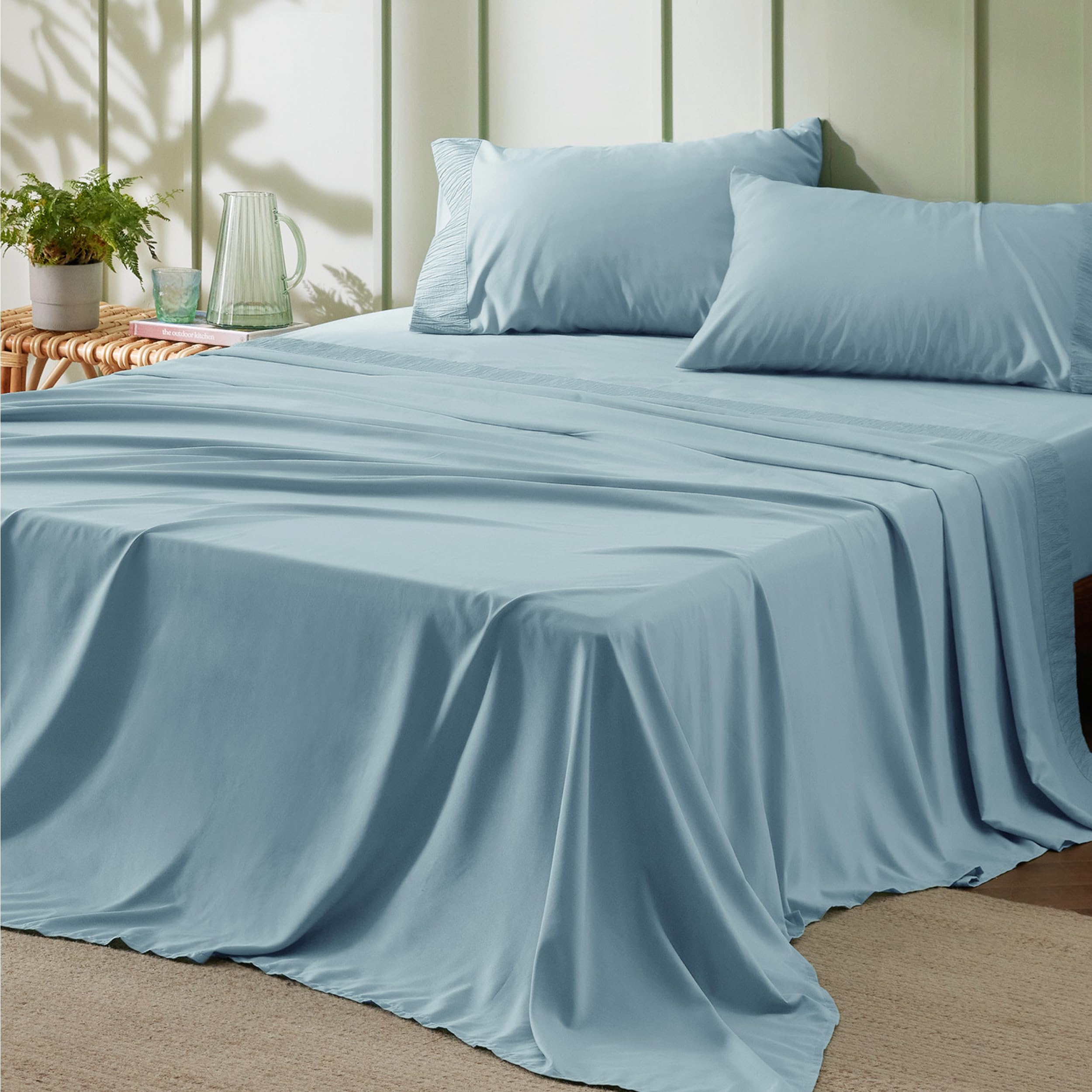 Bedsure King Size Sheets Set - 4 Pieces Soft King Sheets - Breathable & Cooling - Hotel Luxury - Easy Care Polyester Microfiber Bedding for Kids, Women, Men, Linen