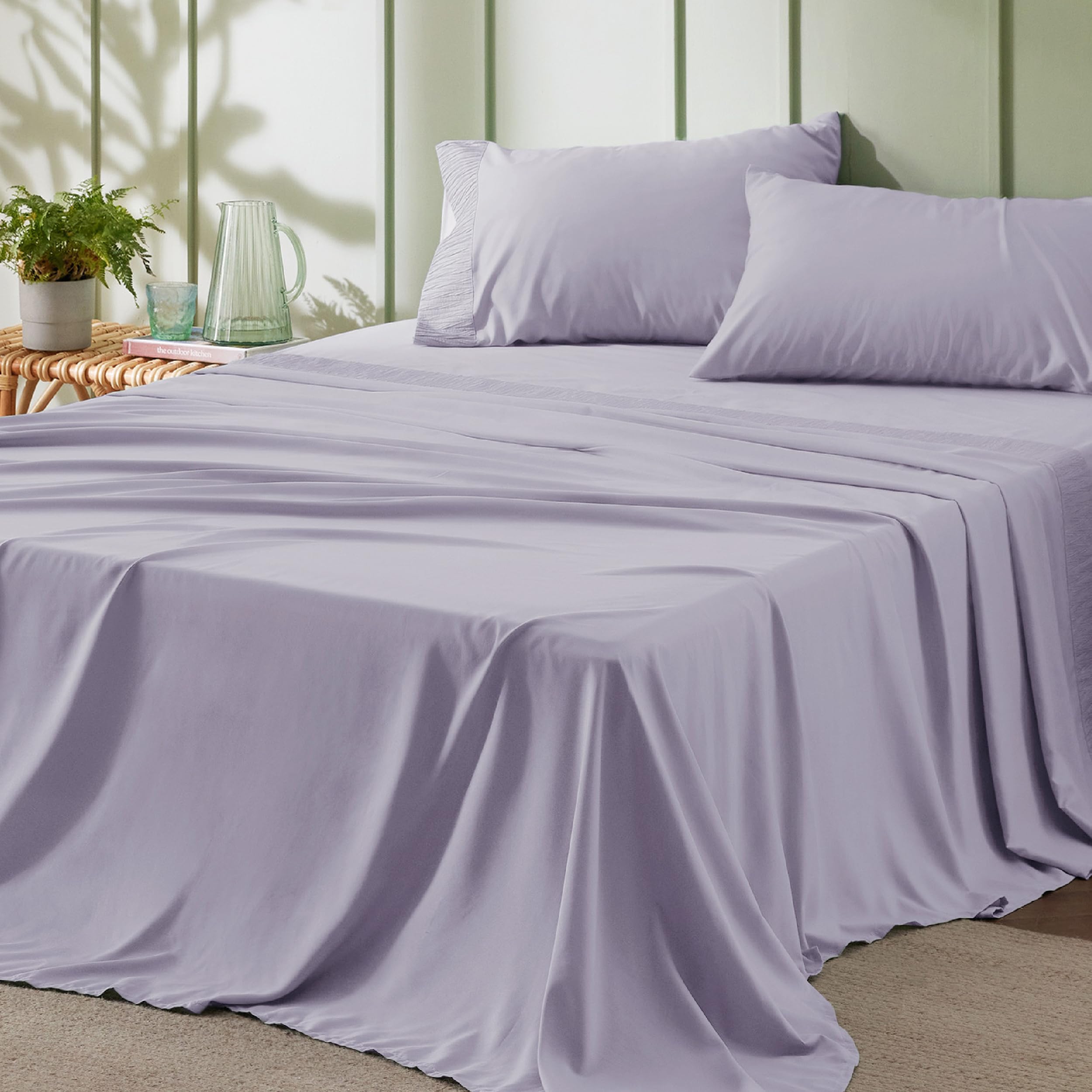 Bedsure King Size Sheets Set - 4 Pieces Soft King Sheets - Breathable & Cooling - Hotel Luxury - Easy Care Polyester Microfiber Bedding for Kids, Women, Men, Linen