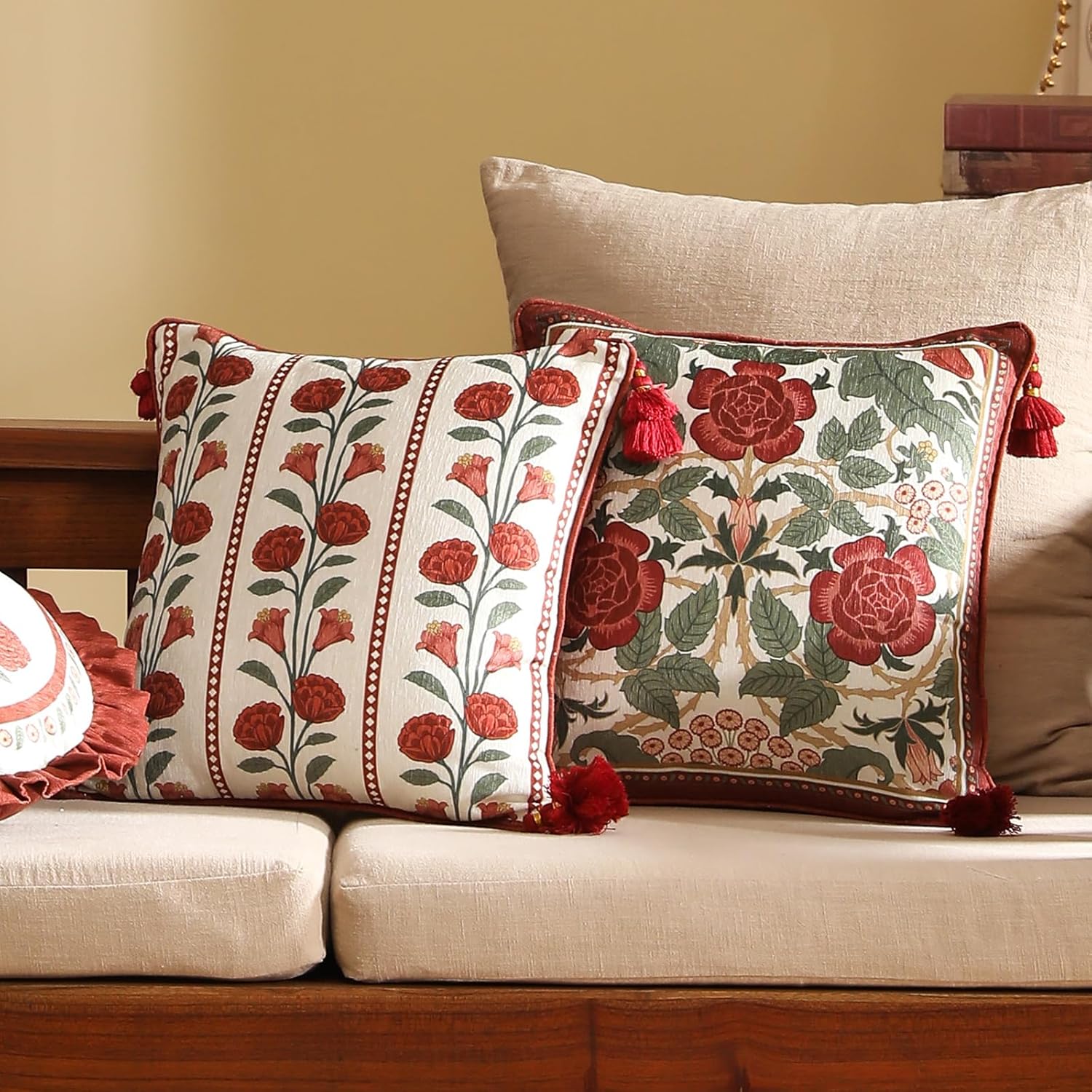 bilin gaier Vintage Square Throw Pillow Covers Pack of 2,Red Cozy Velvet with Leaves and Floral Pattern Pillowcases,Decoration Pillows Cushion Covers for Living Room Couch Sofa Bed Car Chair,18"x18"