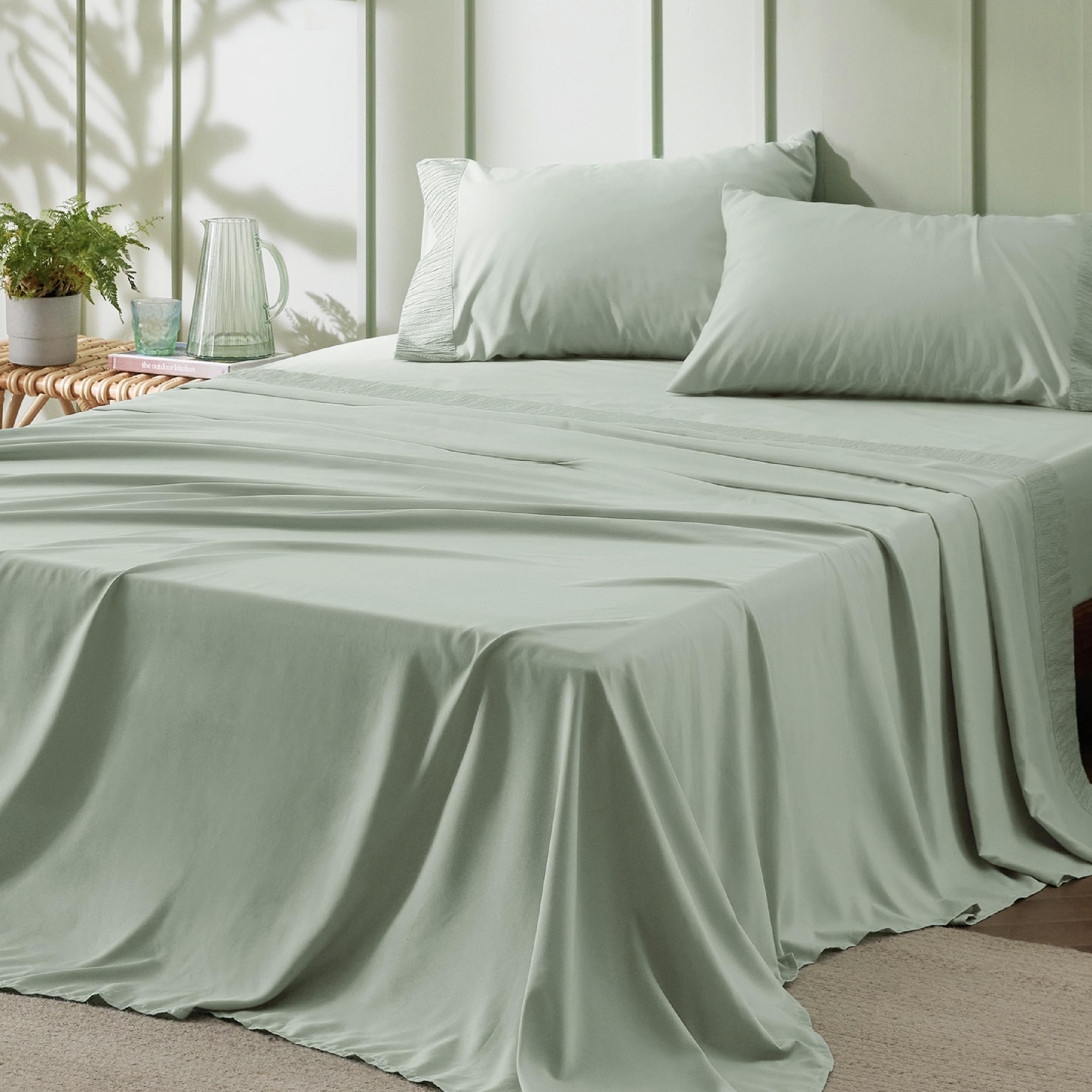 Bedsure King Size Sheets Set - 4 Pieces Soft King Sheets - Breathable & Cooling - Hotel Luxury - Easy Care Polyester Microfiber Bedding for Kids, Women, Men, Linen
