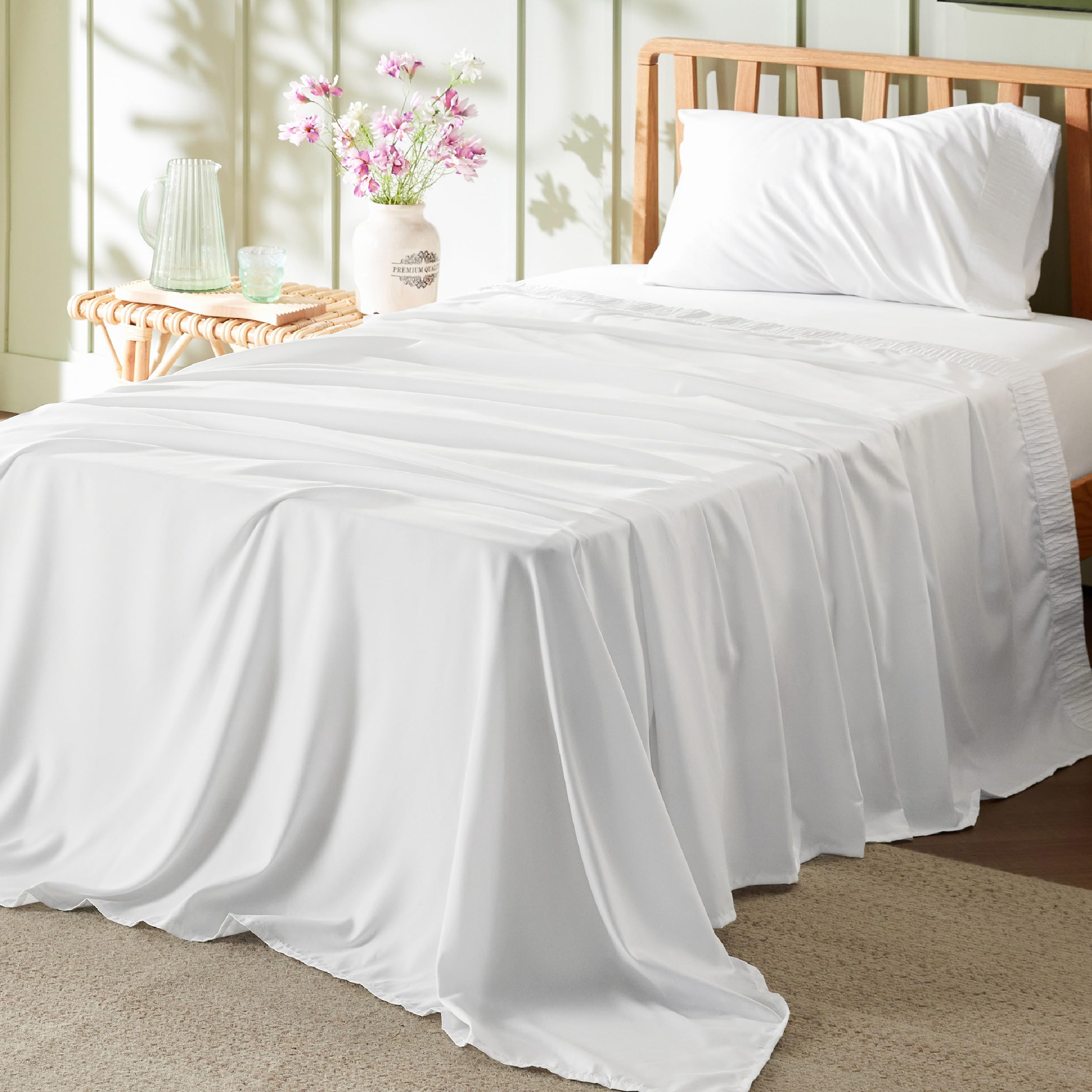 Bedsure King Size Sheets Set - 4 Pieces Soft King Sheets - Breathable & Cooling - Hotel Luxury - Easy Care Polyester Microfiber Bedding for Kids, Women, Men, Linen