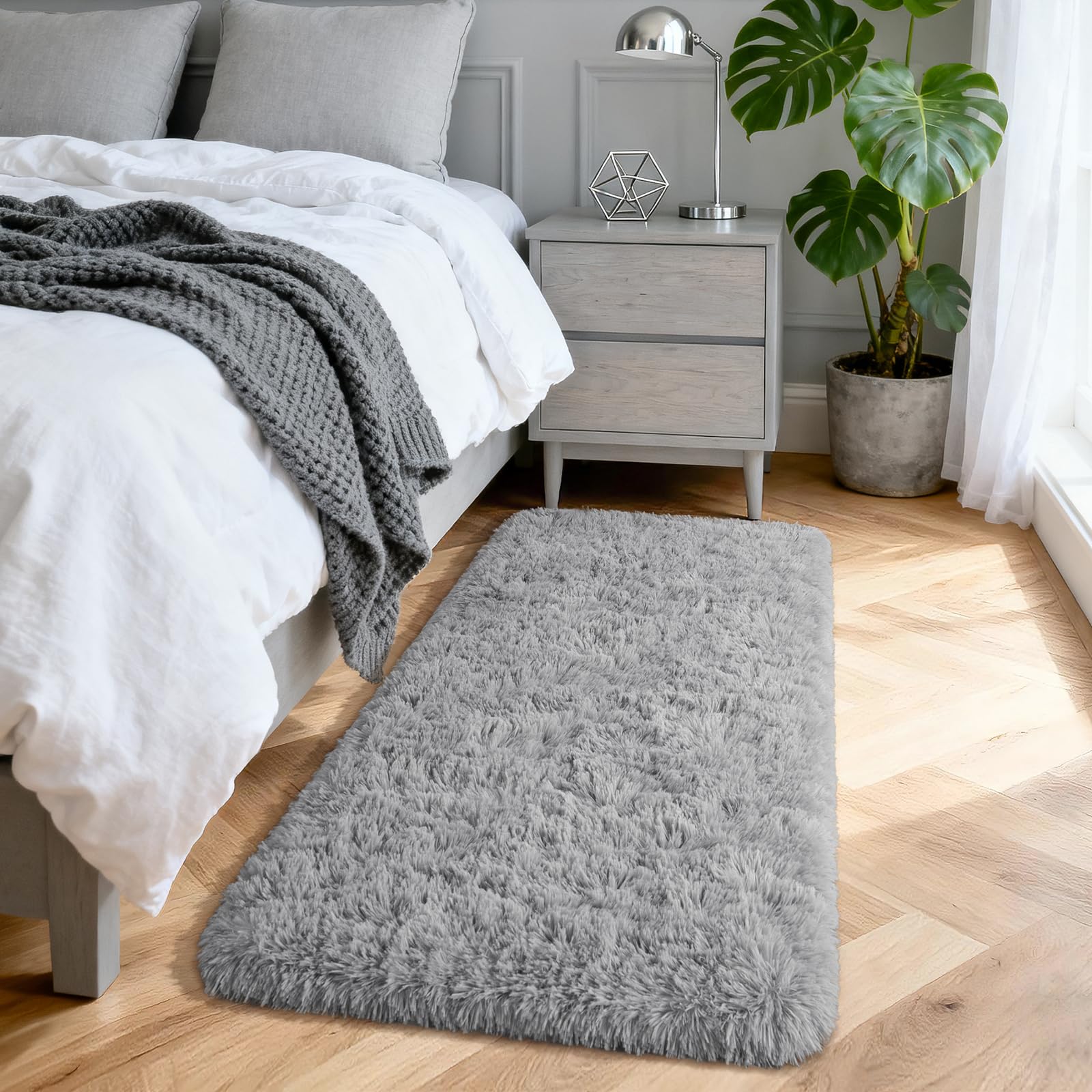 Merelax Soft Modern Indoor Shaggy Area Rug for Bedroom Livingroom Dorm Kids Room Home Decorative, Non-Slip Plush Fluffy Furry Fur Rugs Comfy Nursery Accent Floor Carpet 2x3 Feet, Black