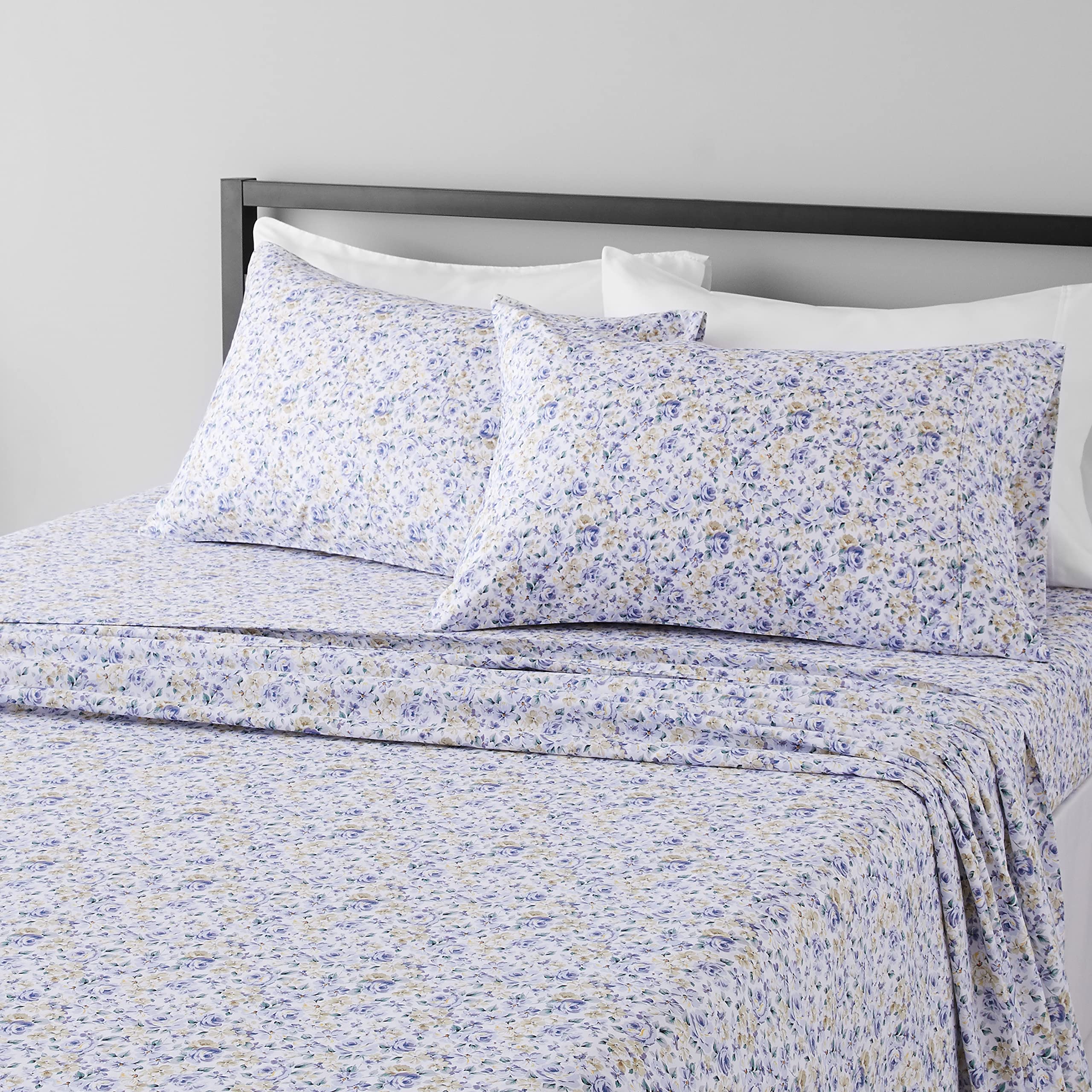 Amazon Basics Lightweight Super Soft Easy Care Wrinkle Free Breathable Brushed Microfiber 3-Piece Bed Sheet Set with 14-Inch Deep Pockets, Twin, Beige, Solid