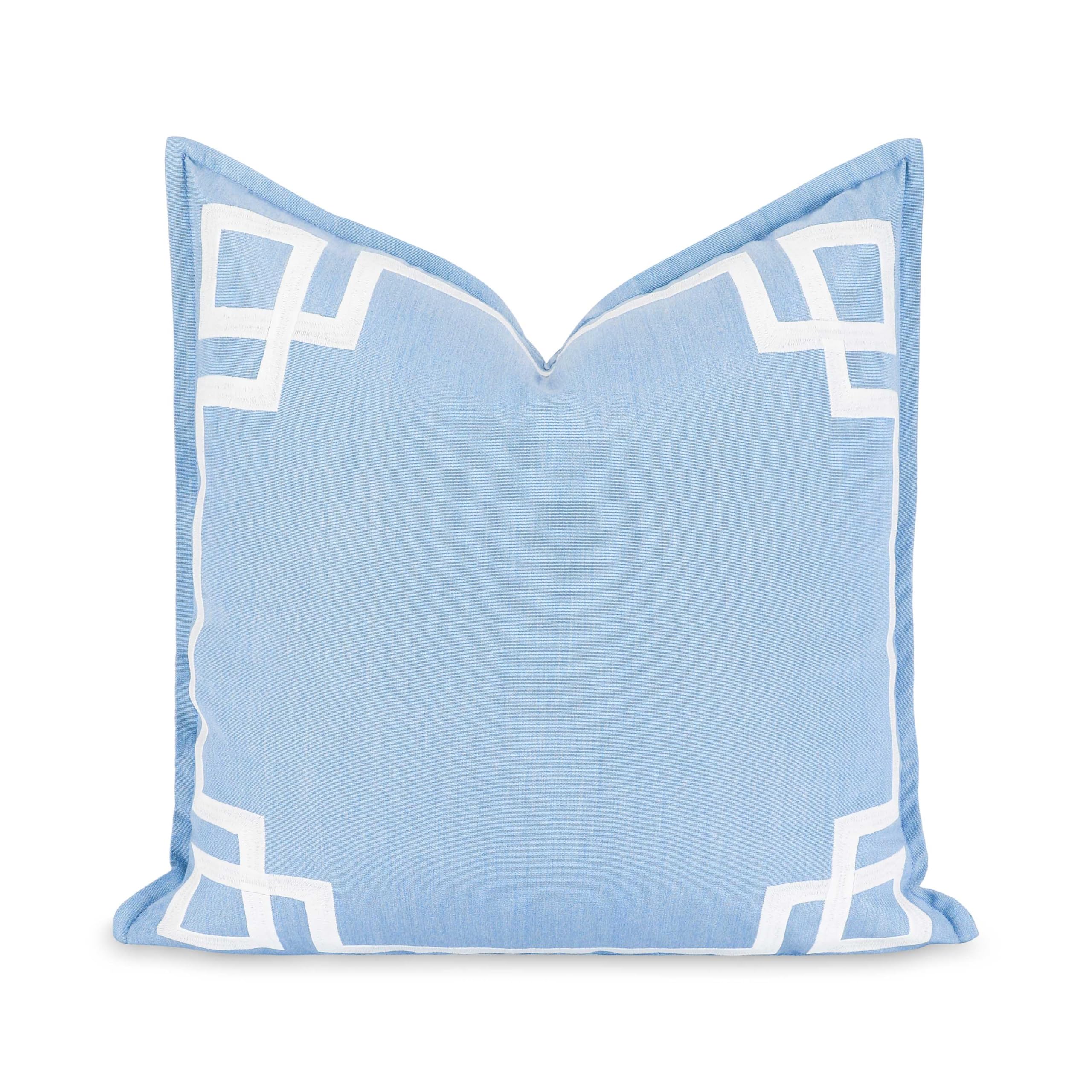 Hofdeco Premium Coastal Hampton Outdoor Performance Throw Pillow Cover Only, 20"x20" Water Repellent, UV and Fade Resistant for Backyard, Couch, Poolside, Indigo Azure Blue Woven Harbor Stripes